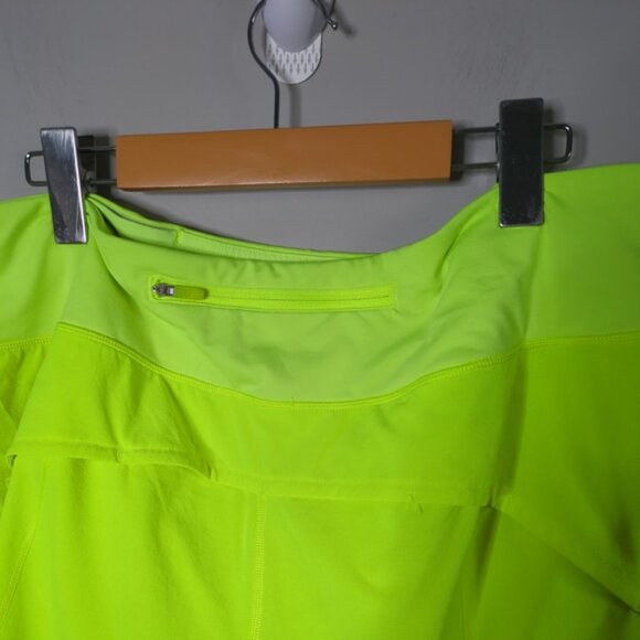 Lululemon Speed Up Mid-Rise Short 4" Highlight Yellow Size 14 - Picture 3 of 6